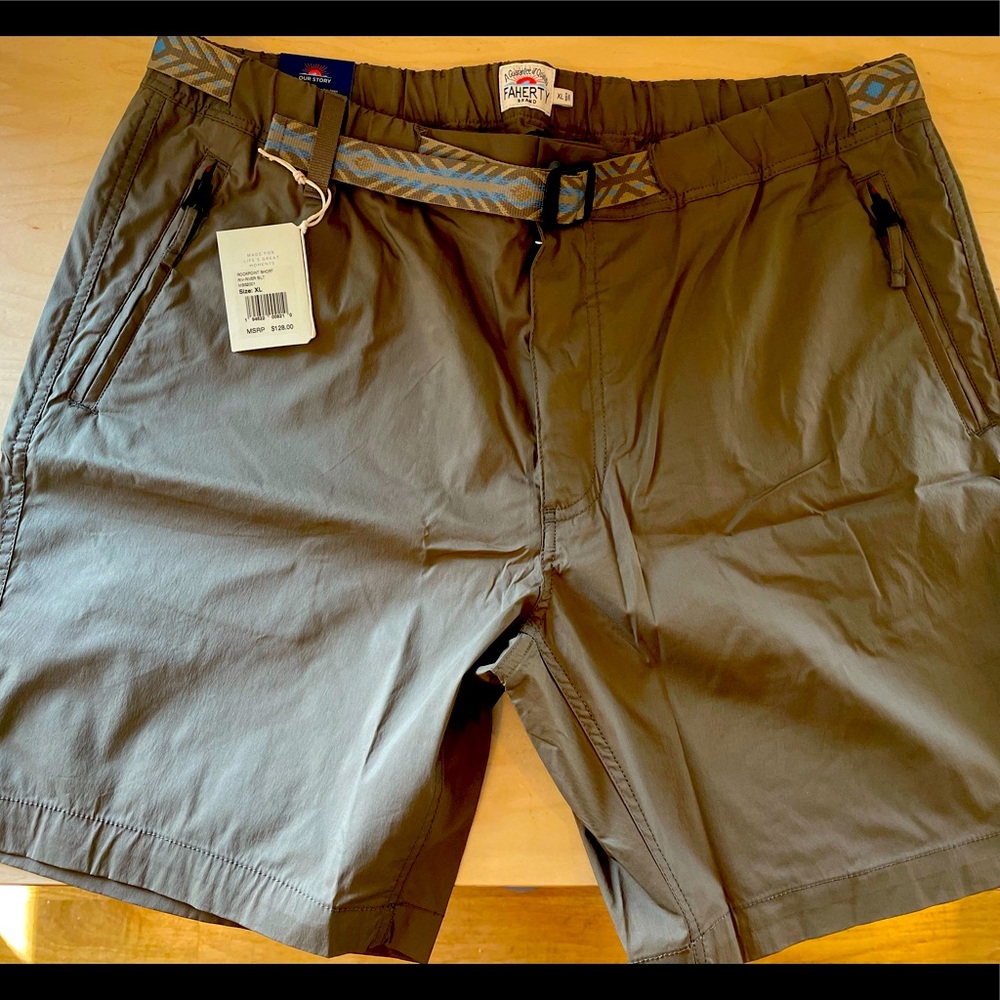New Faherty Brand Rockpoint hybrid short - XL
